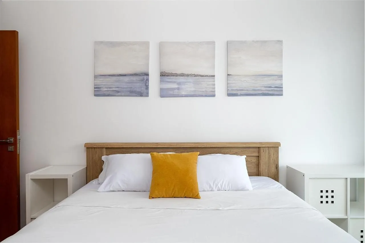 Апартаменты Dubai Marina 2Br Beach Oasis