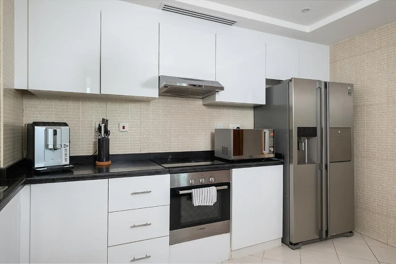 Апартаменты Dubai Marina 2Br Beach Oasis